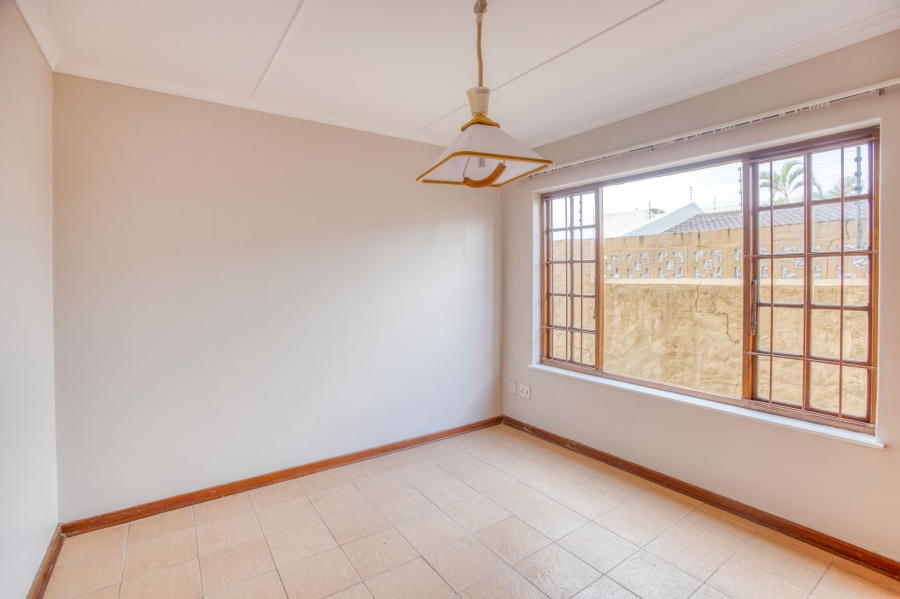 2 Bedroom Property for Sale in Quigney Eastern Cape